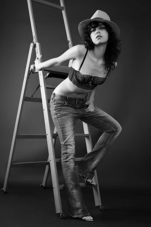 Anna Sara 9